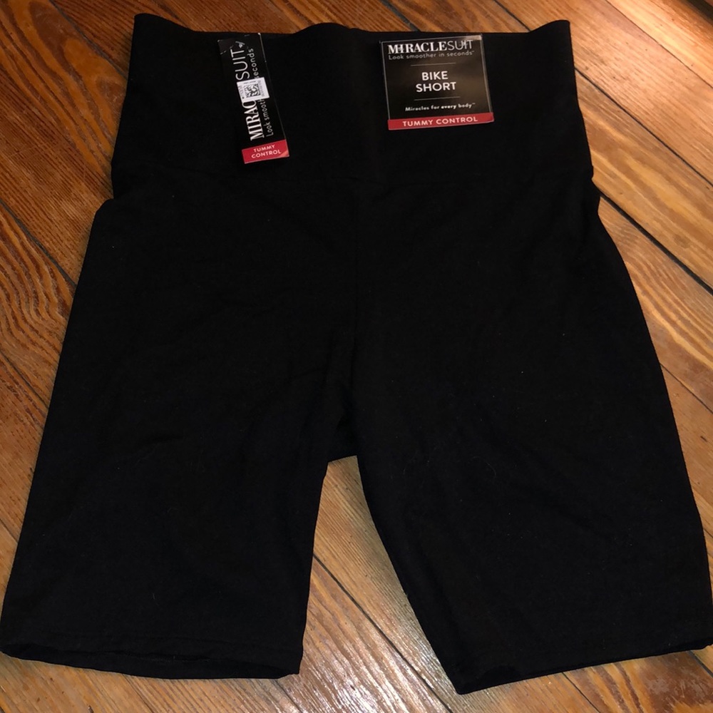 Tummy Control bike shorts